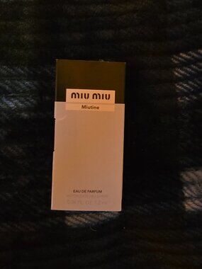 MIU MIU Miutine Perfume Sample